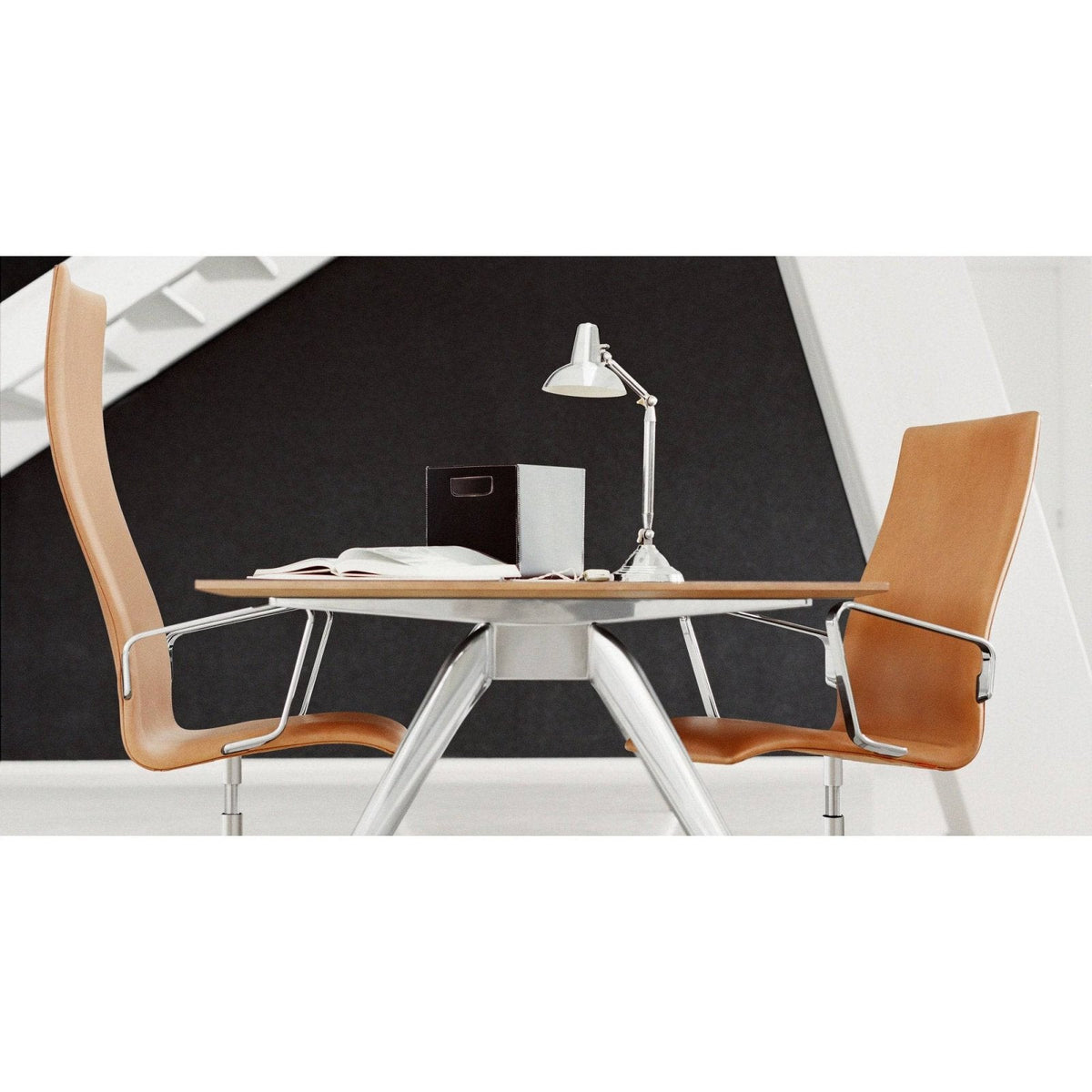 Fritz Hansen - Oxford classic armchair - Skandium London