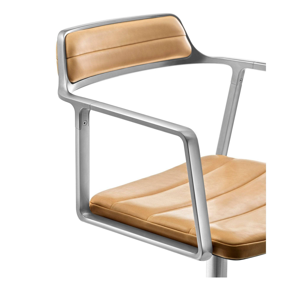 Vipp - VIPP452 - Swivel Chair - Sand Leather - Castors - Skandium London