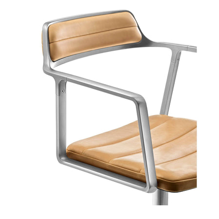 Vipp - VIPP452 - Swivel Chair - Sand Leather - Castors - Skandium London