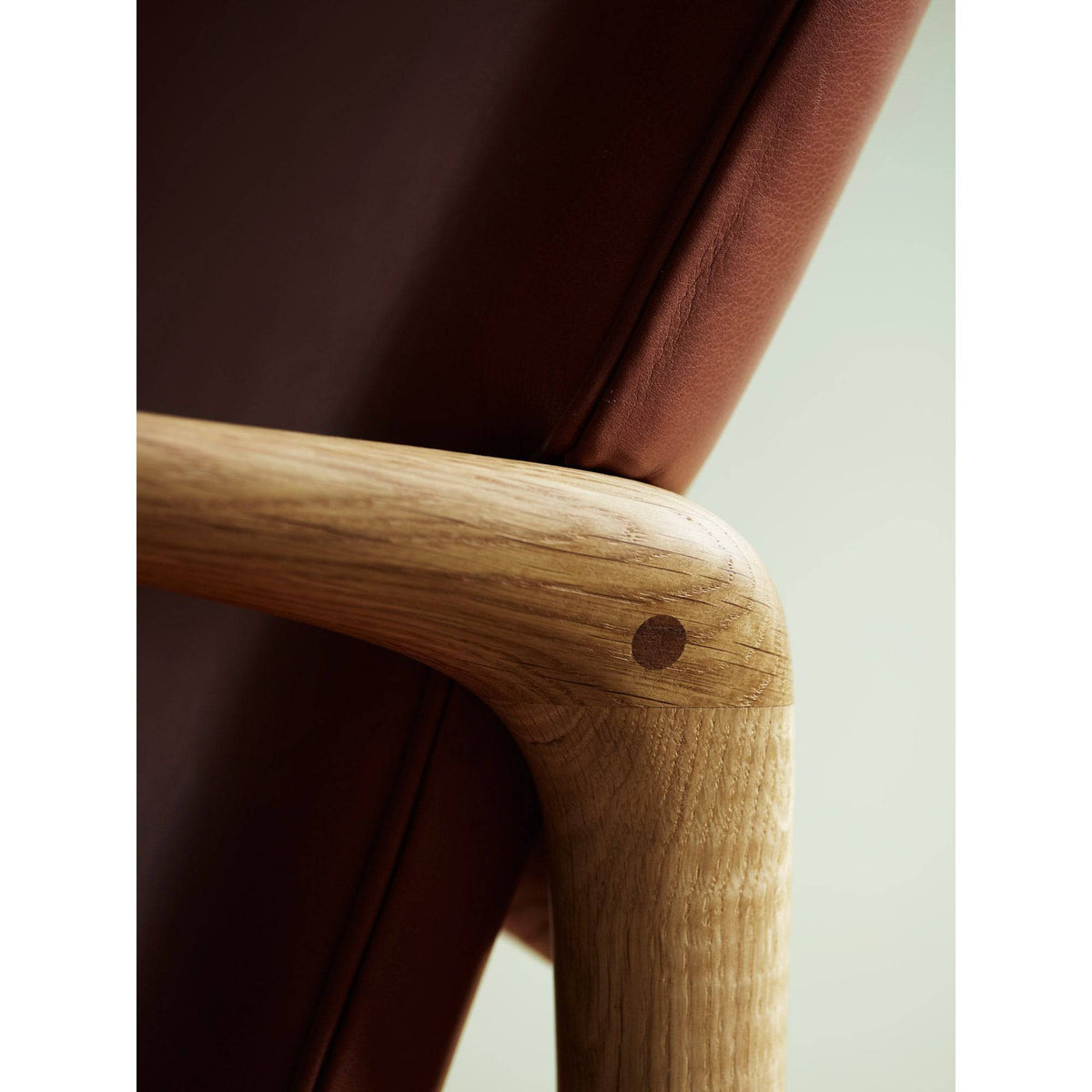 OW124 Beak chair | Carl Hansen | Skandium London