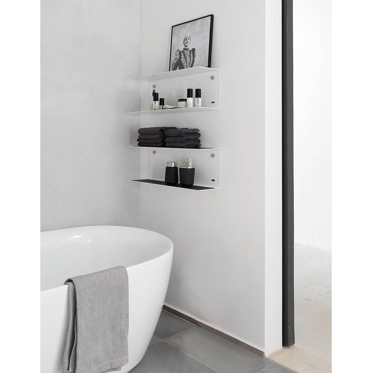 Vipp - VIPP922 - Shelf - Large - Skandium London
