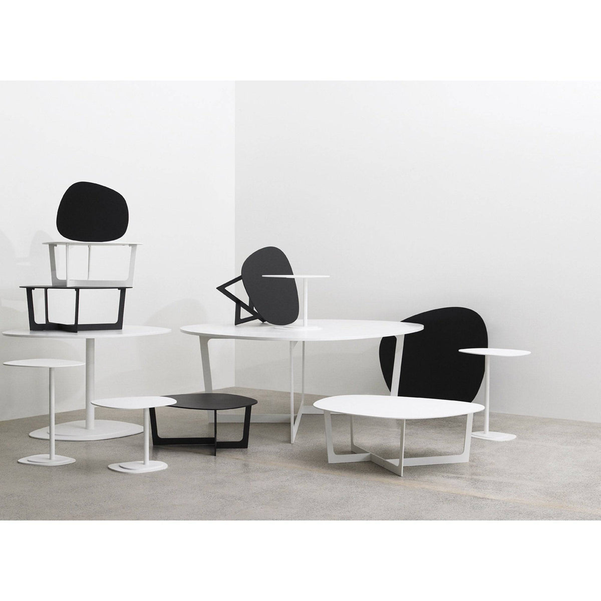 Erik Jørgensen - EJ Insula Side table - Skandium London