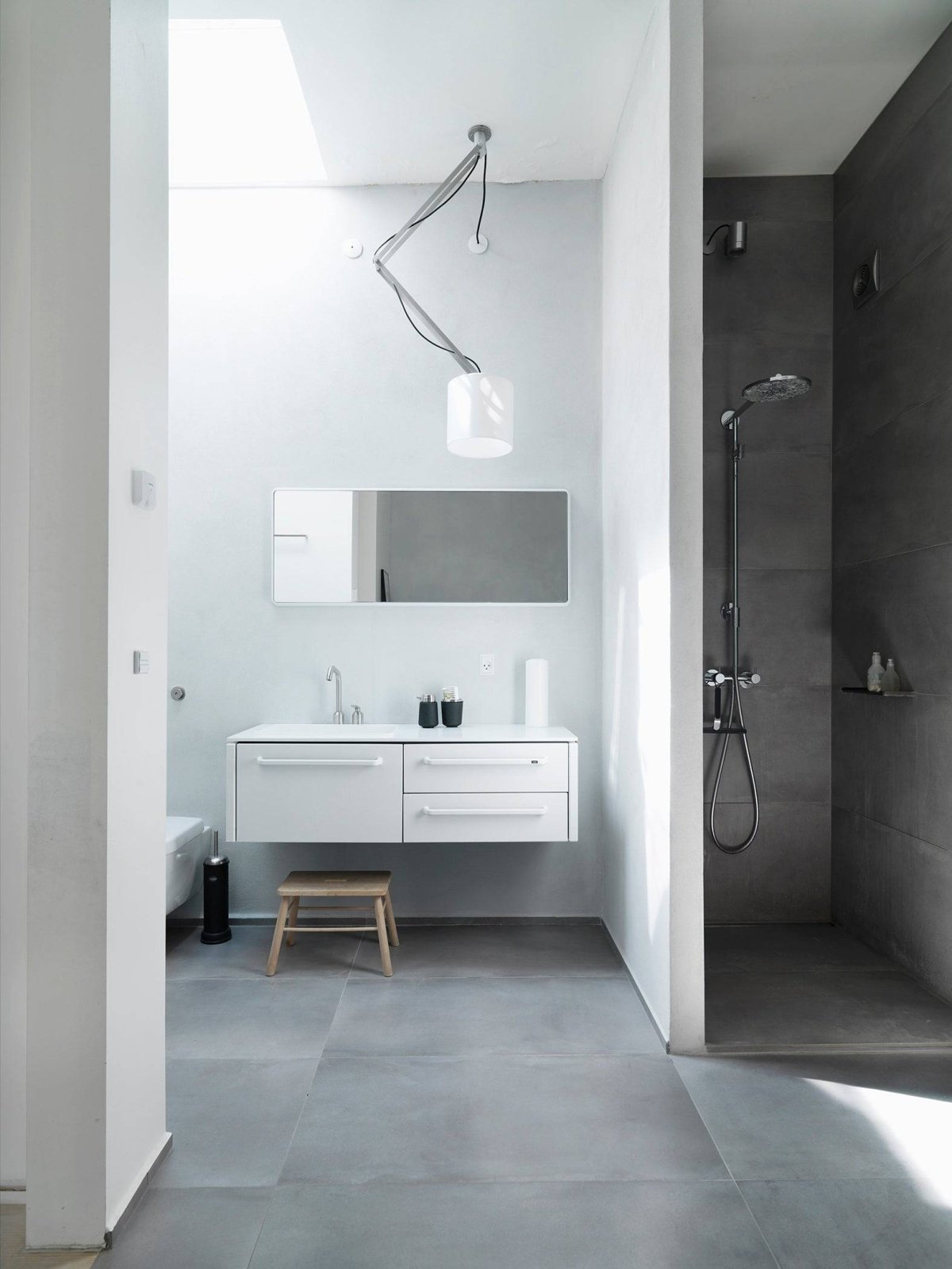 Vipp - VIPP982 - Bath Module - Medium - Skandium London
