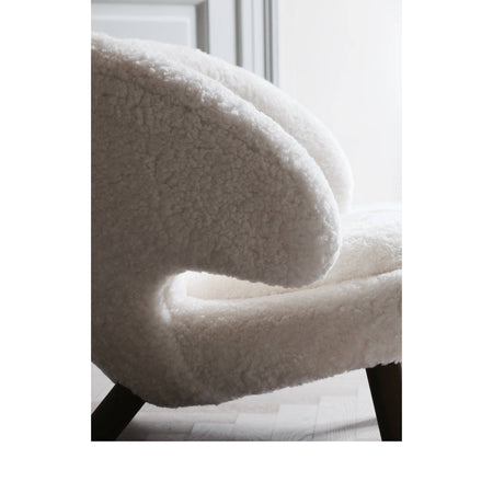 House of Finn Juhl - Pelican Lounge Chair - Sheepskin - Skandium London