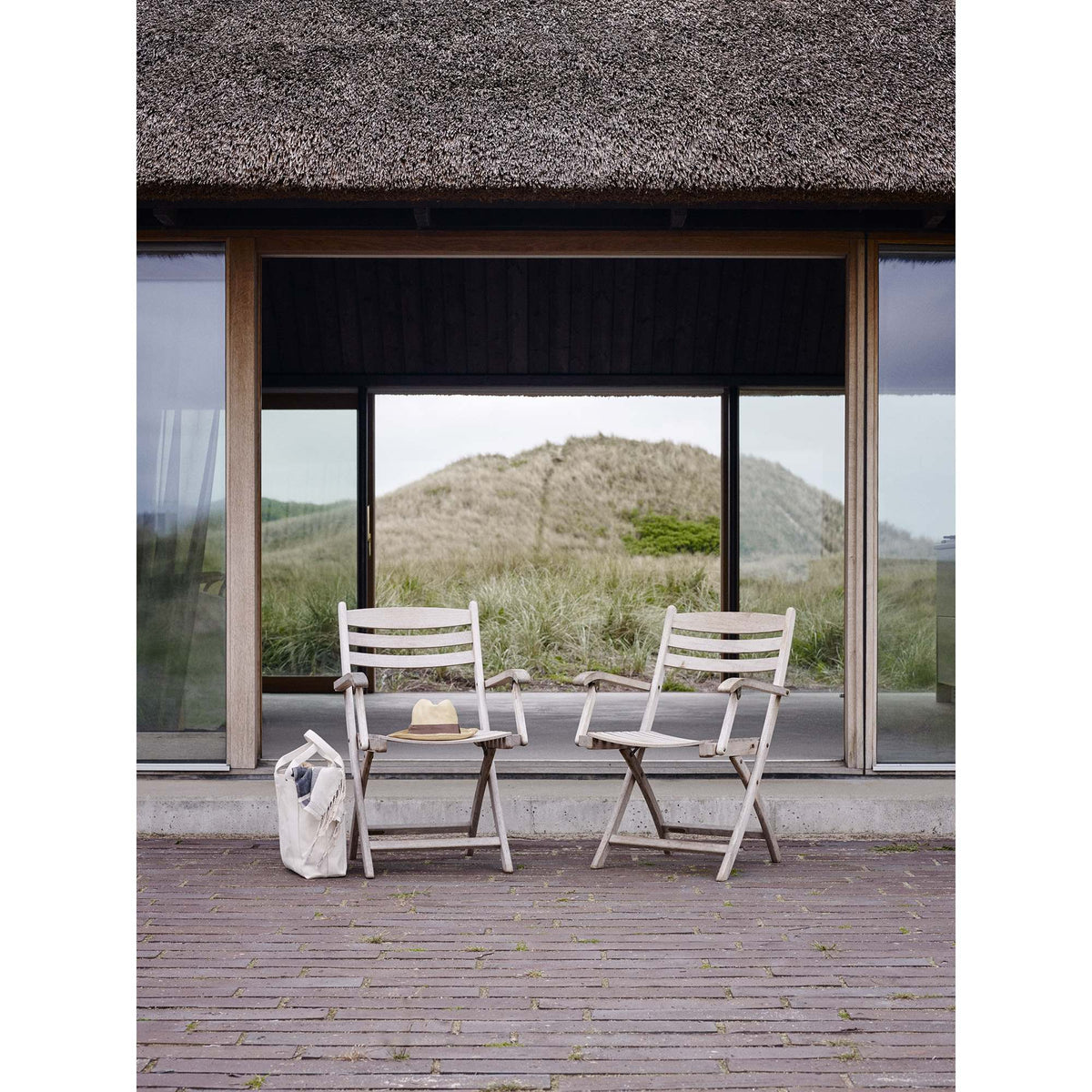 Fritz Hansen - Selandia Armchair - Skandium London