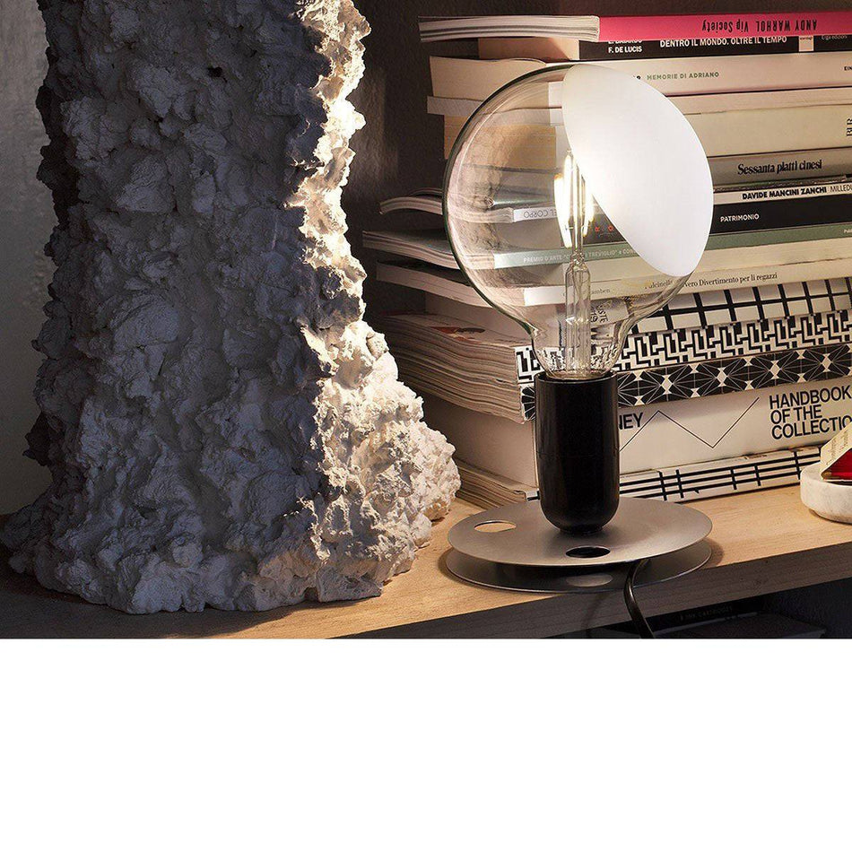 Lampadina table lamp - black base | Flos | Skandium London