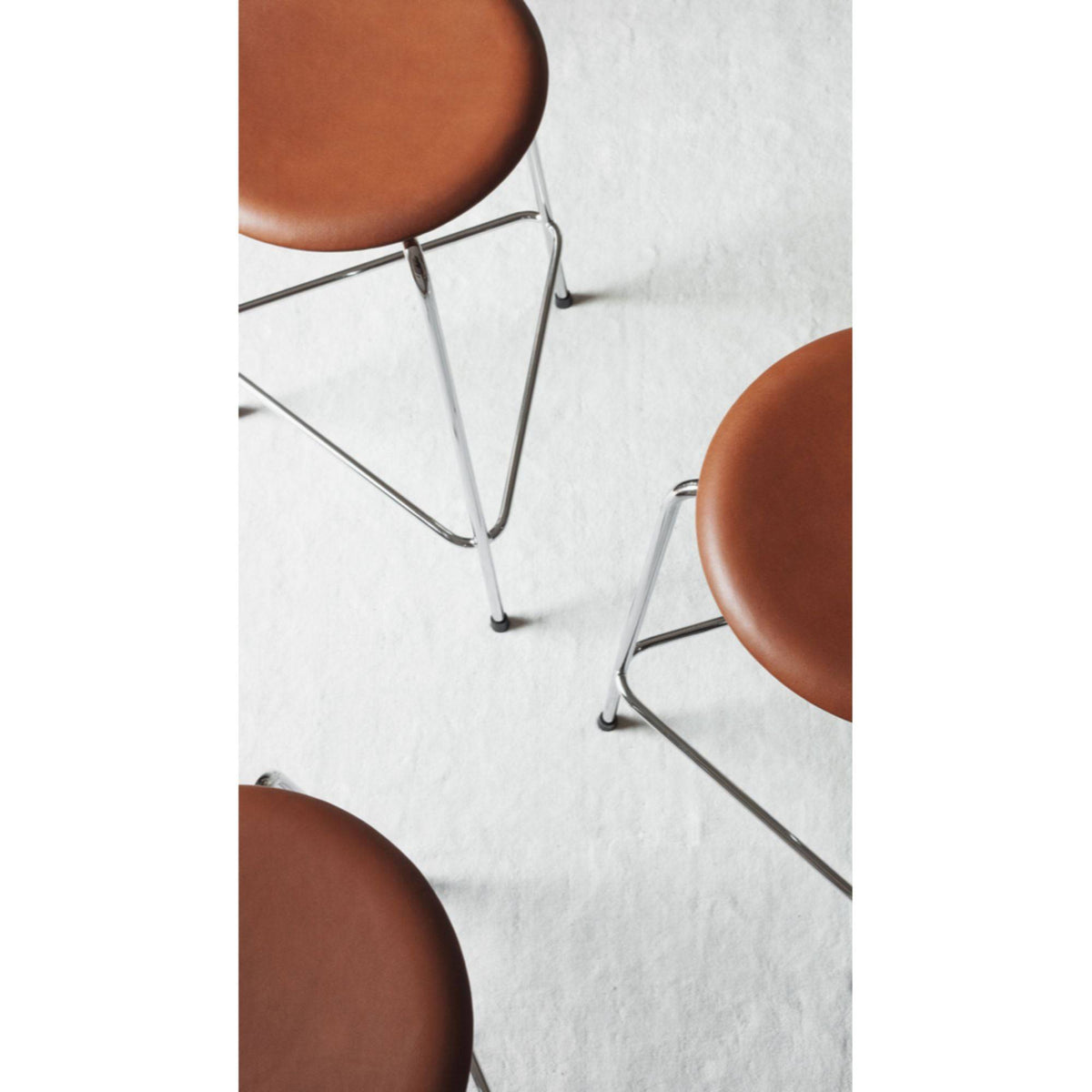 High Dot™ Stool | Fritz Hansen | Skandium London