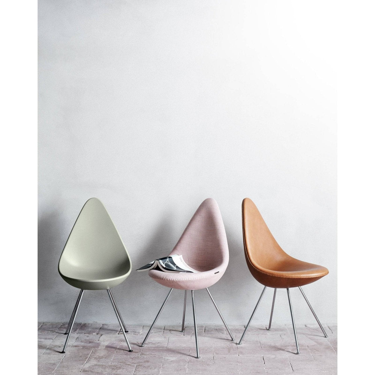 Fritz Hansen - Drop chair with full upholstery - Skandium London
