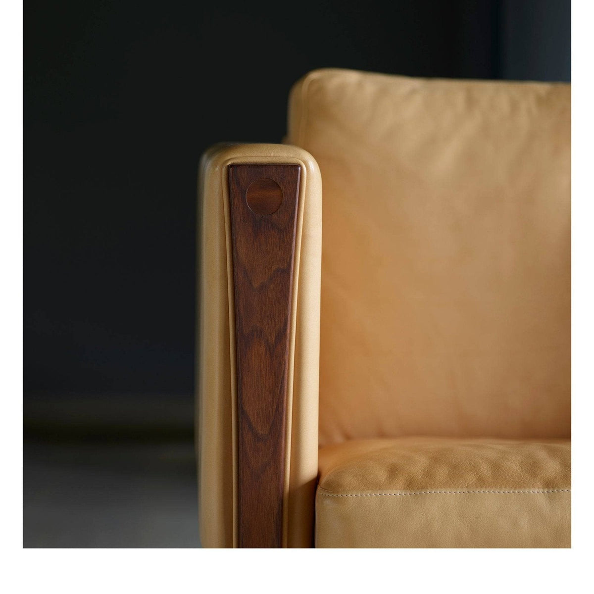 Carl Hansen - CH162 sofa - Skandium London