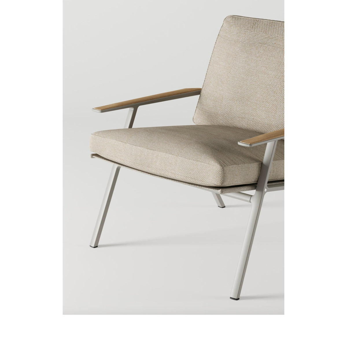 VIPP713 | Outdoor Lounge Chair | Vipp | Skandium London
