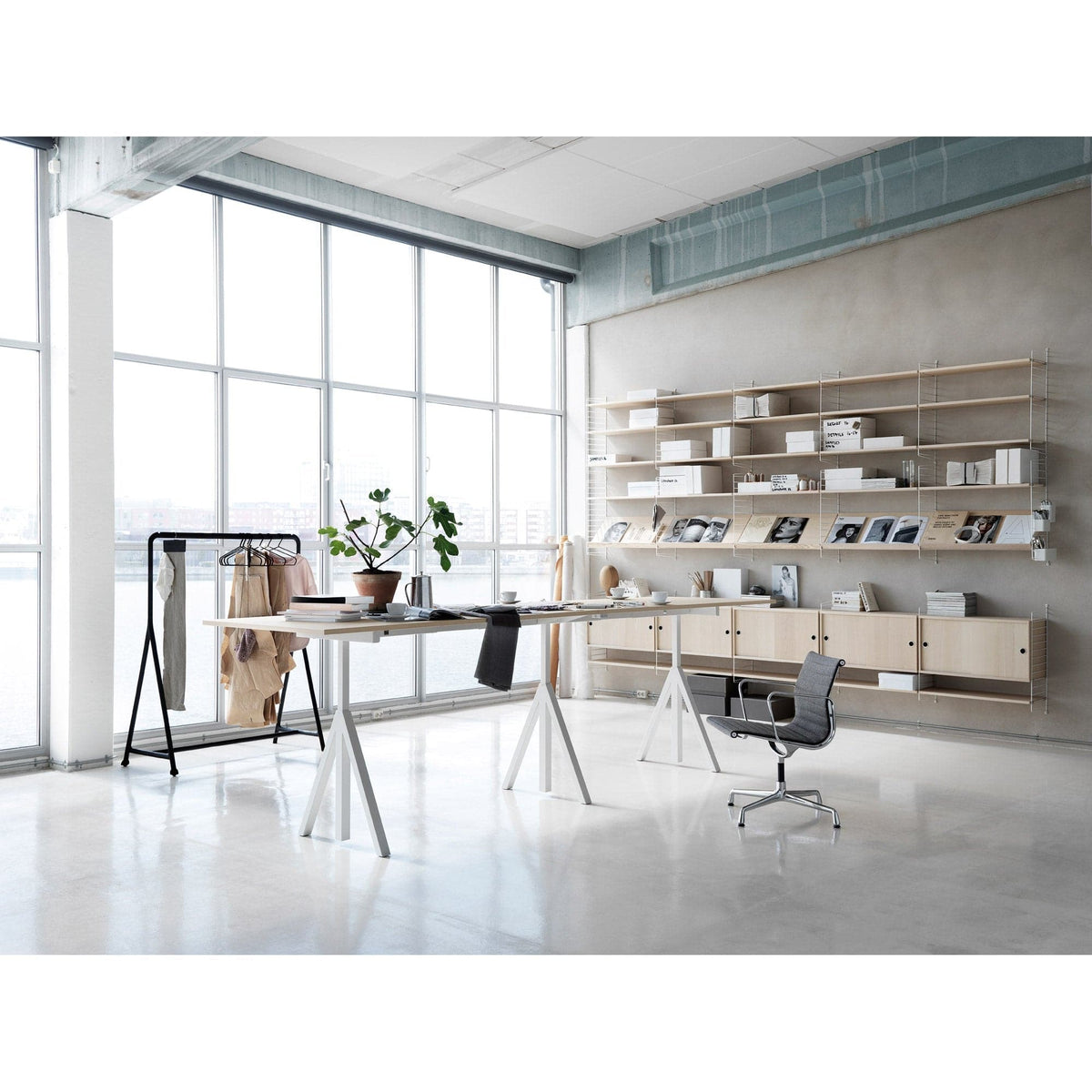 String - Works Height Adjustable Table Frame - Skandium London