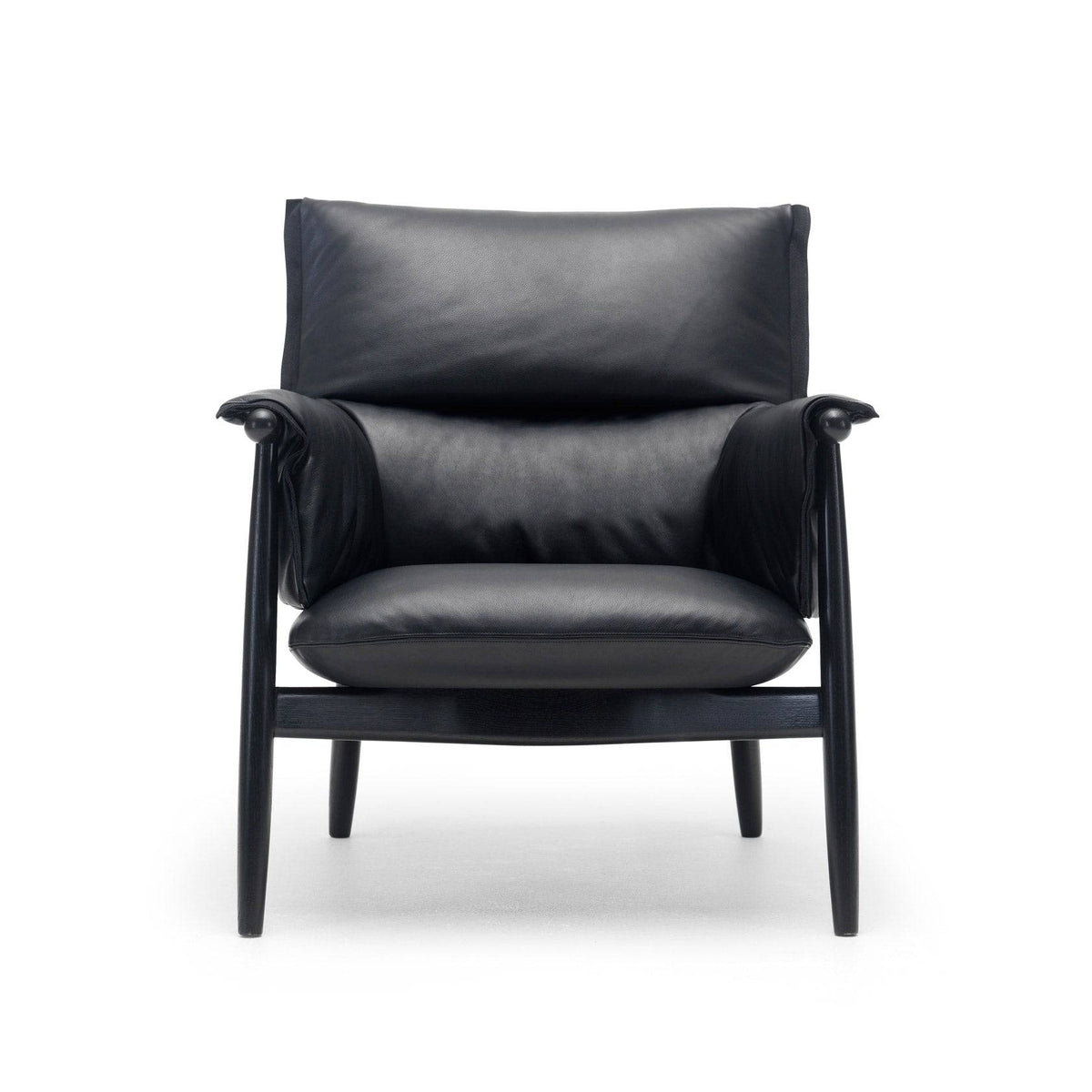Embrace Lounge Chair E015 | Carl Hansen | Skandium London