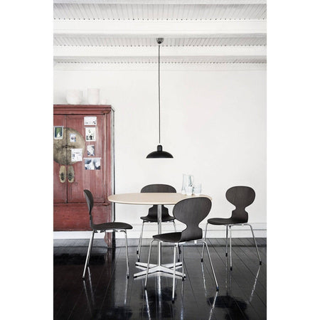Fritz Hansen - Ant™ chair 4 legs, lacquered veneer - Skandium London