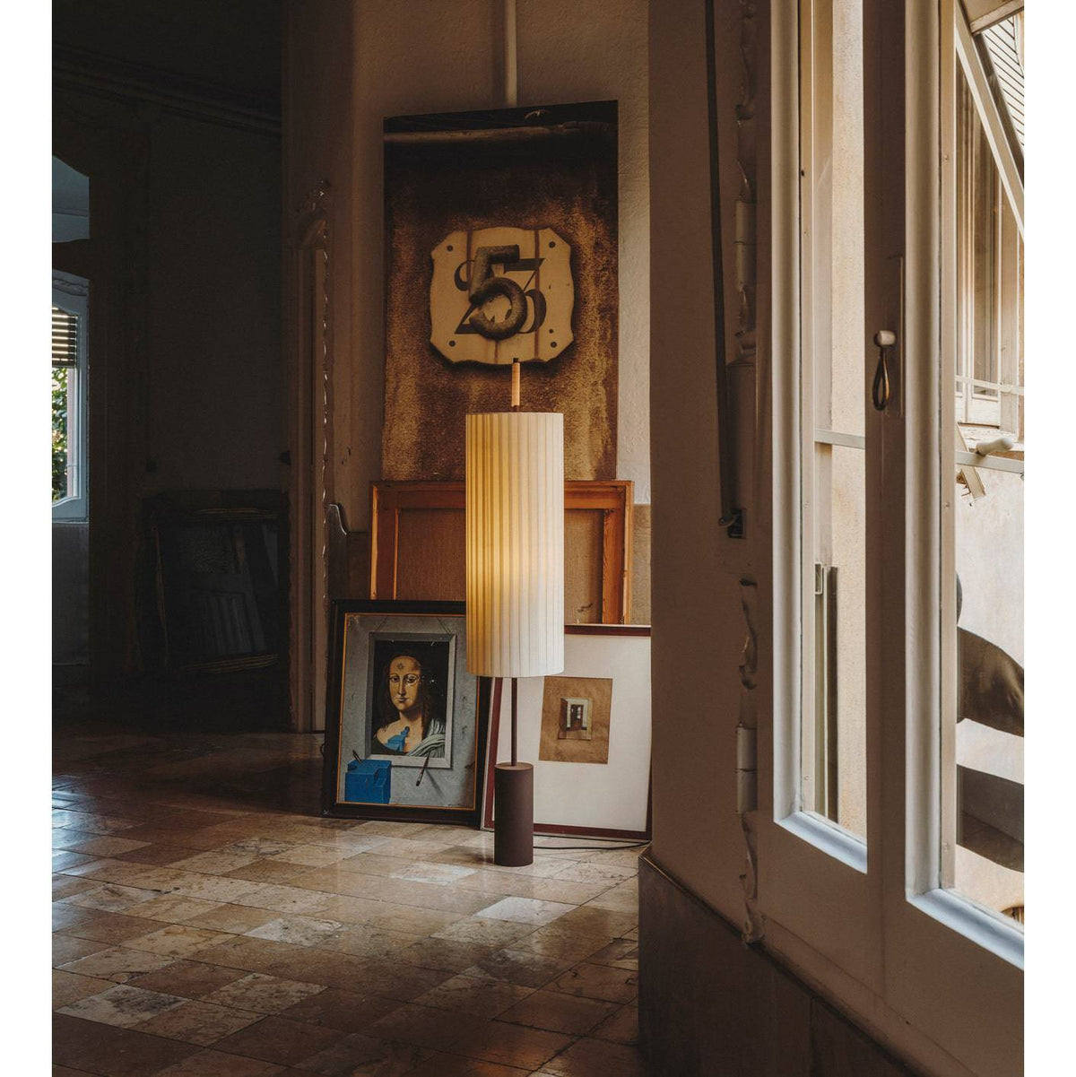 Dorica floor lamp, 1994 | Santa & Cole | Skandium London