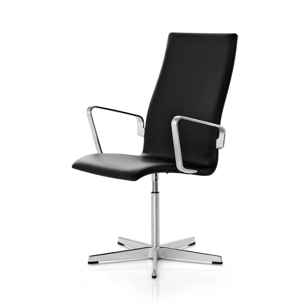 Fritz Hansen - Oxford classic armchair - Skandium London