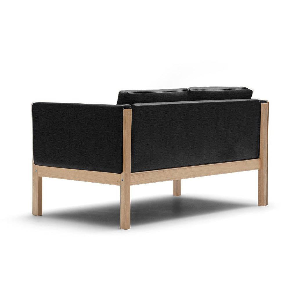 Carl Hansen - CH162 sofa - Skandium London