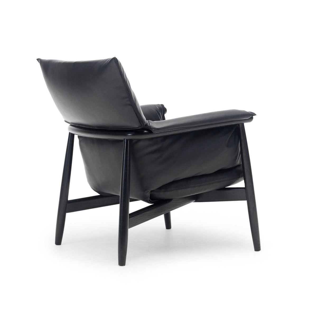 Embrace Lounge Chair E015 | Carl Hansen | Skandium London