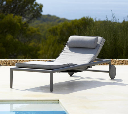 Conic Sunbed | Gas Spring | Cane-line | Skandium London