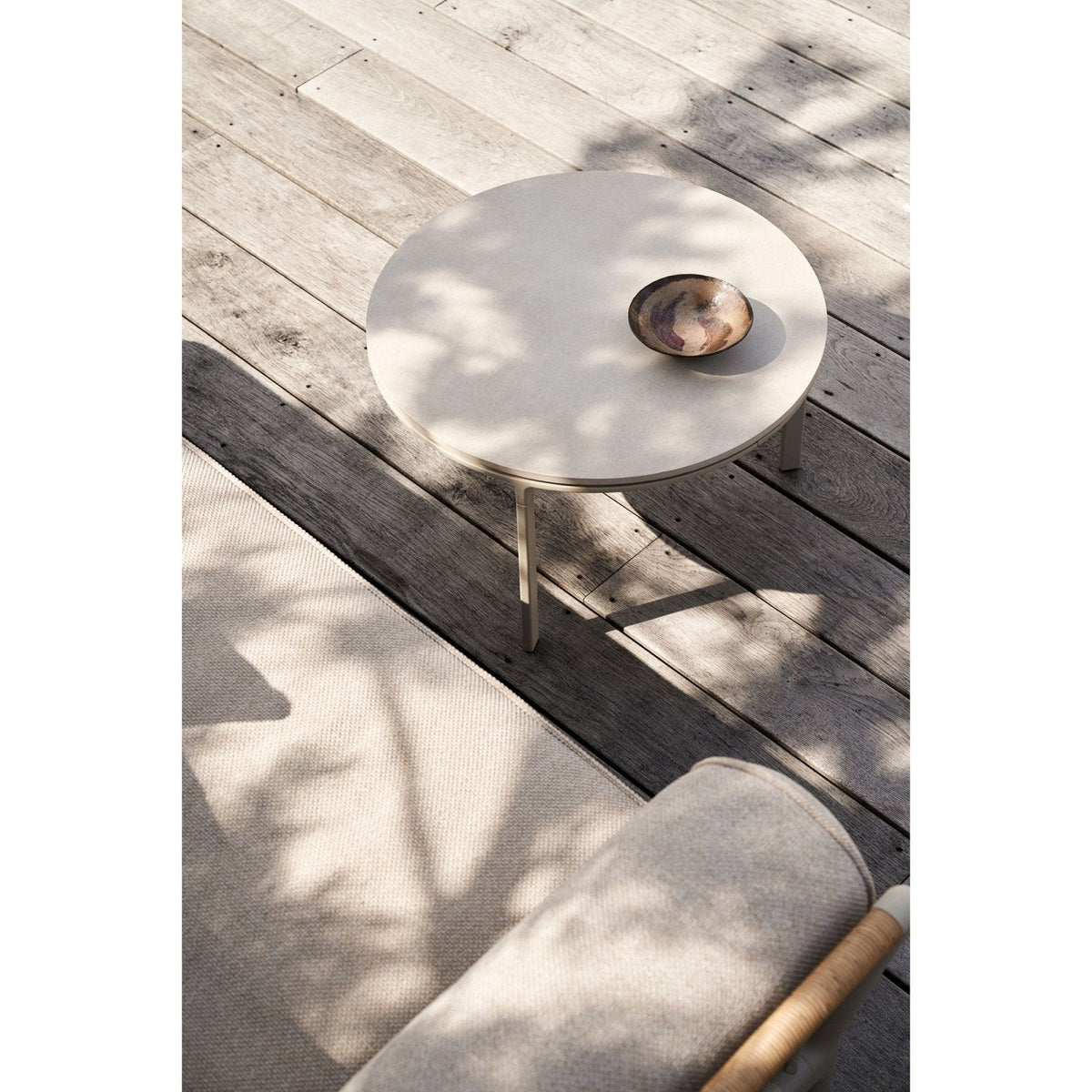 Vipp - VIPP720 - Open-Air sofa w/ table end - Skandium London
