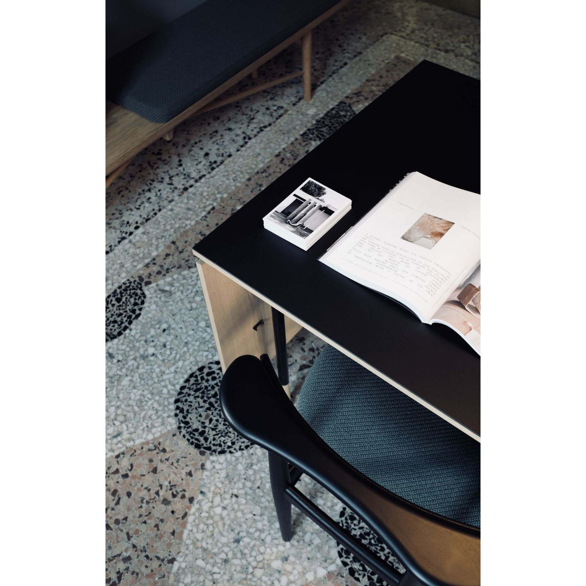 Nyhavn Dining Table With 2 Leaves | House of Finn Juhl | Skandium London
