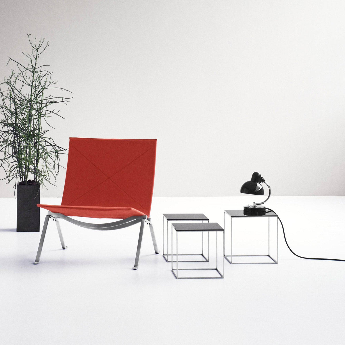 Fritz Hansen - PK71 nesting tables - Skandium London