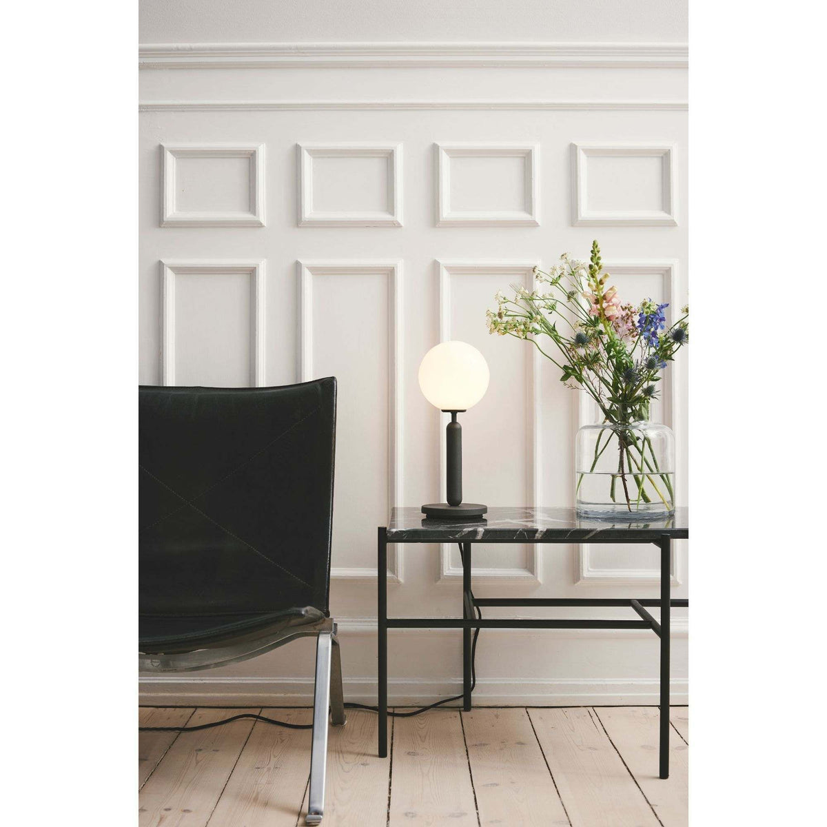 Miira Table Lamp | Nuura | Skandium London