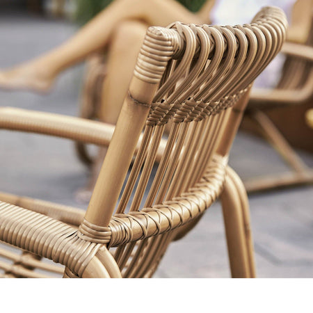 Curve Lounge Chair | Outdoor | Cane-line | Skandium London