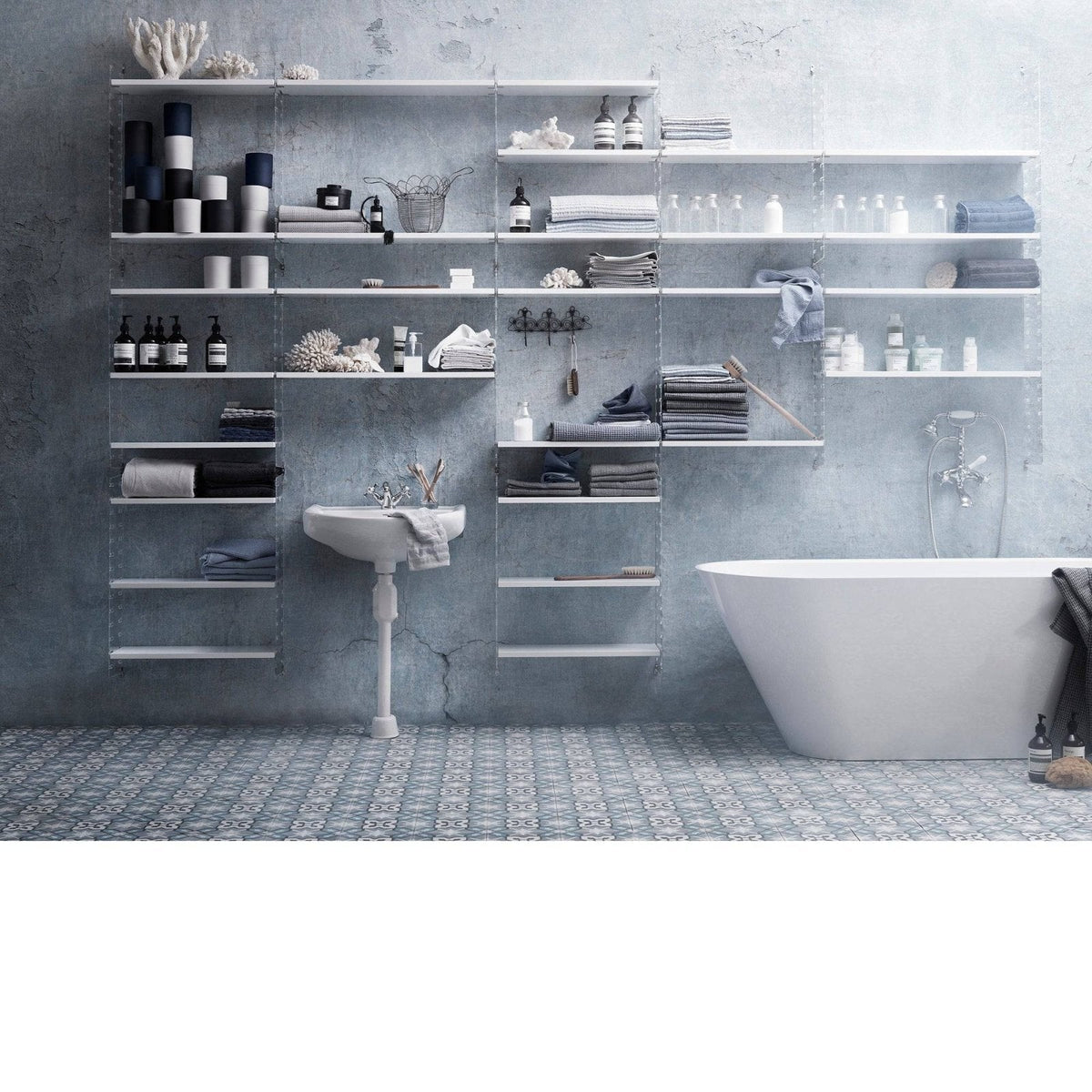 String - Plex Wall Panels - D: 30cm - Skandium London