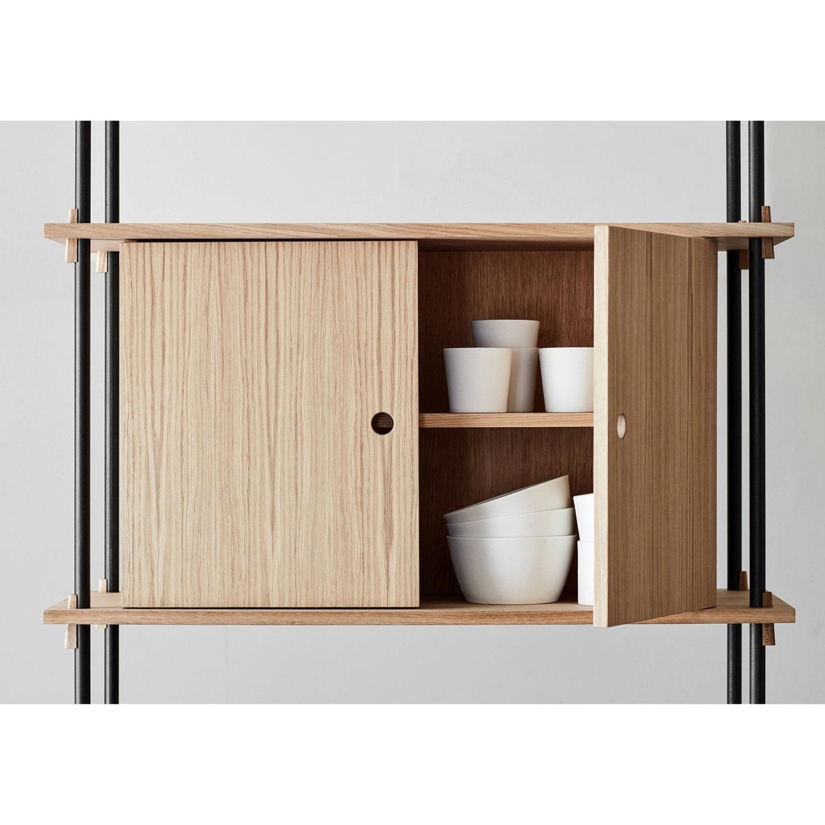 MOEBE - Shelving System – S.200.2.C - Oak/Black - Skandium London
