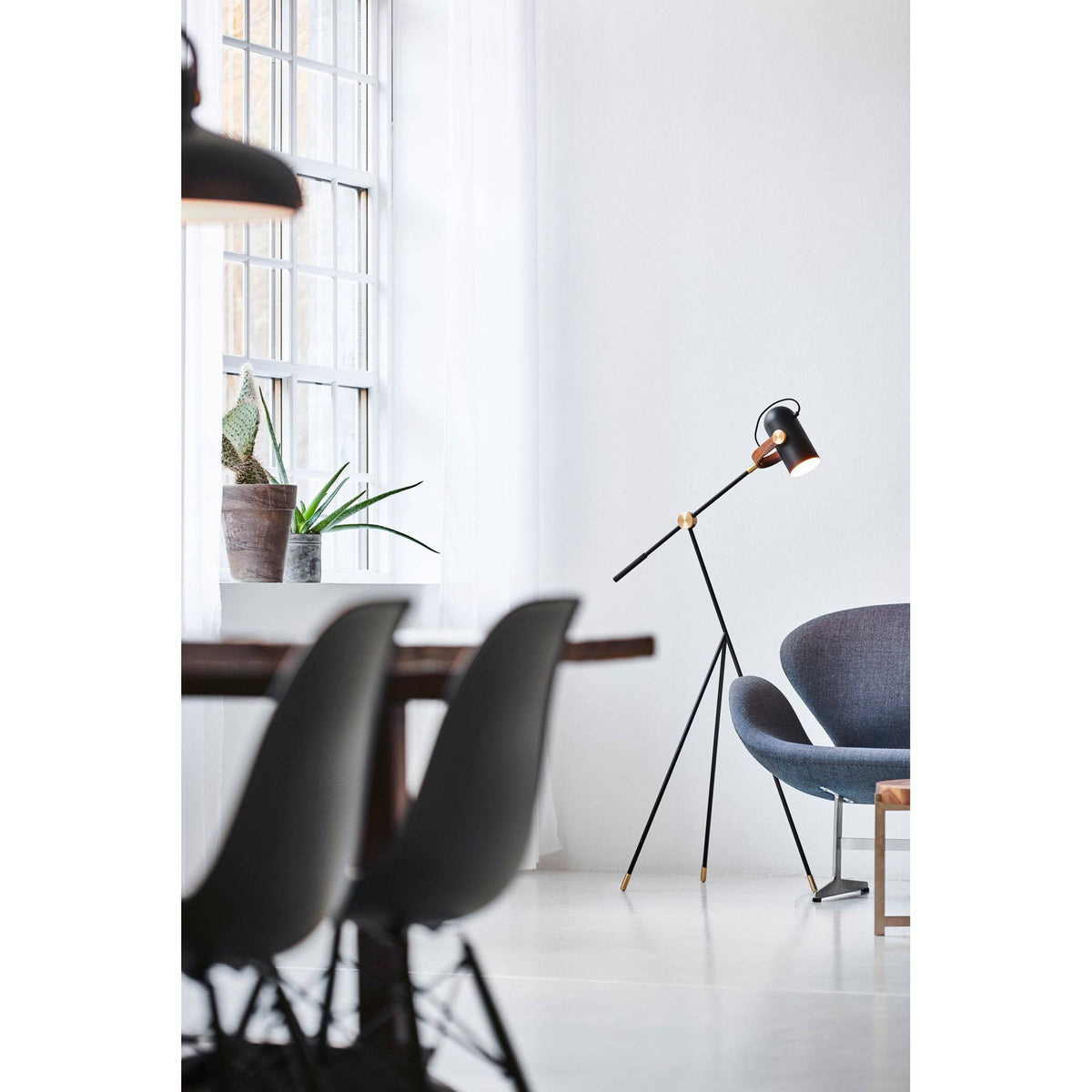 Carronade large pendant lamp - Black | Le Klint | Skandium London