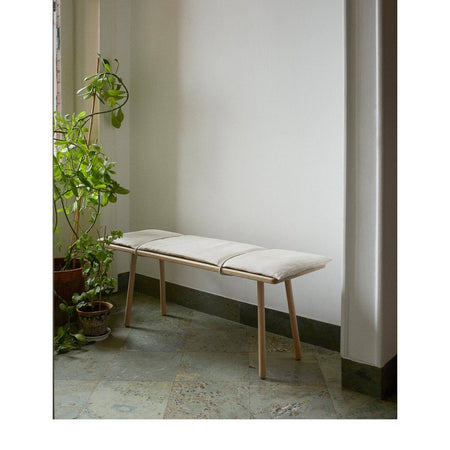 Fritz Hansen - Georg bench, linen - Skandium London