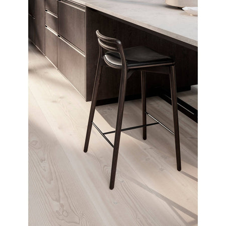 Vipp - VIPP484 - Cabin Counter Stool - Skandium London