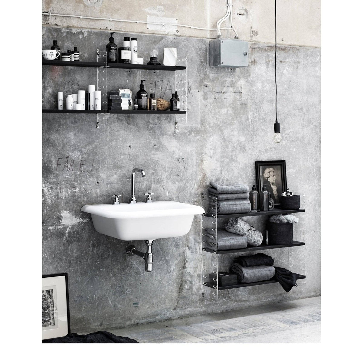 String - Plex Wall Panels - D: 30cm - Skandium London