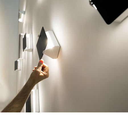 Nemo - Applique a Volet Pivotant - Wall Light - Skandium London