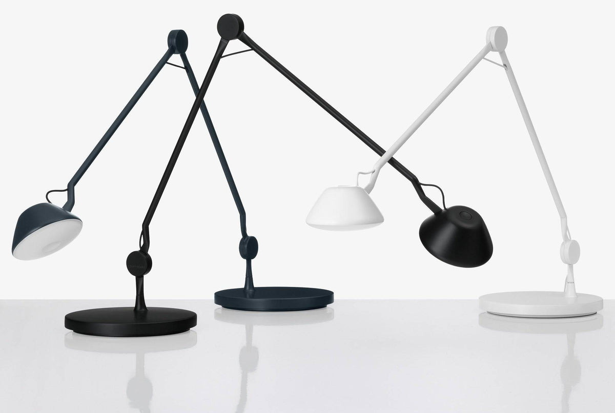 Fritz Hansen Lighting - AQ01™ Table Lamp - Skandium London