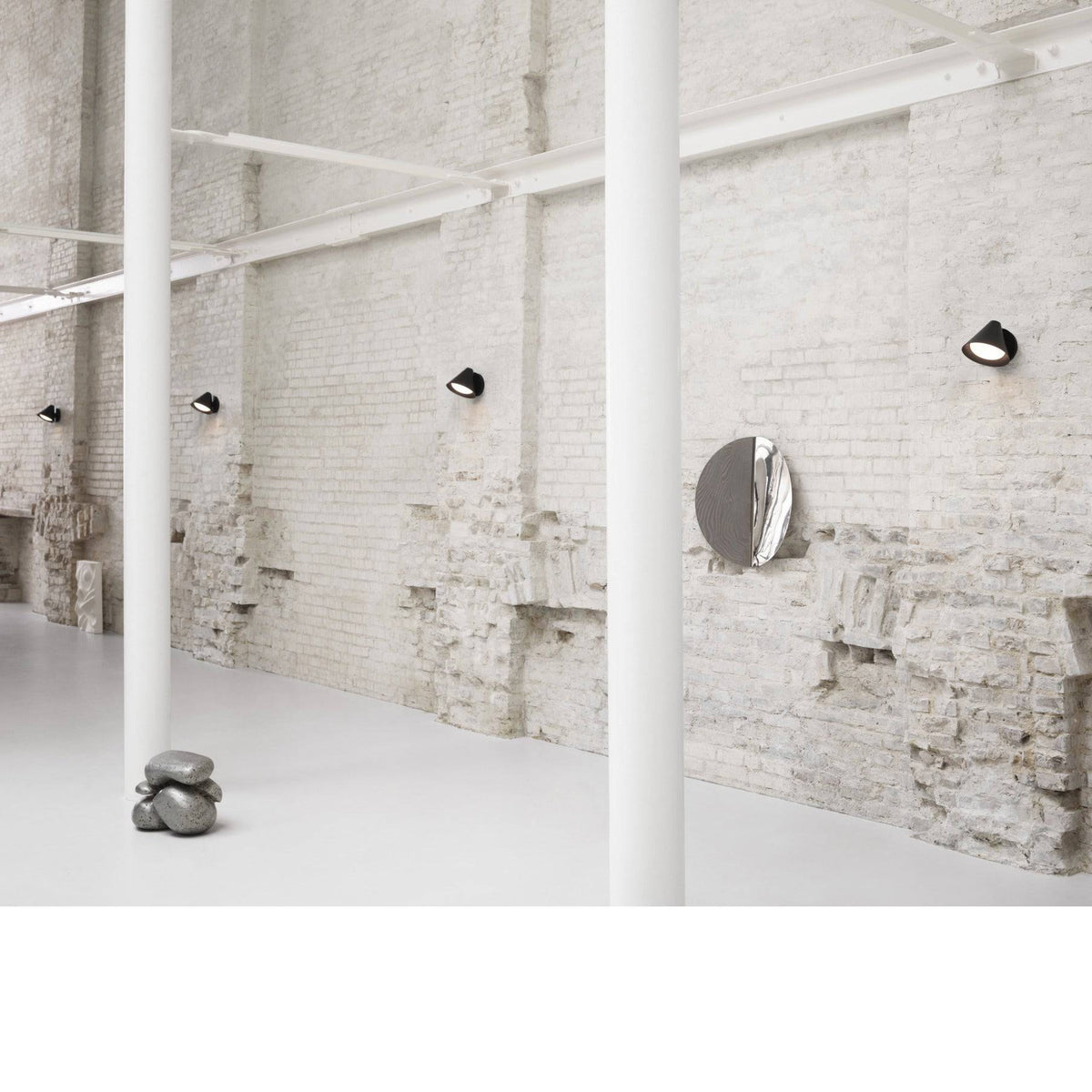Louis Poulsen - Keglen - wall lamp - Skandium London