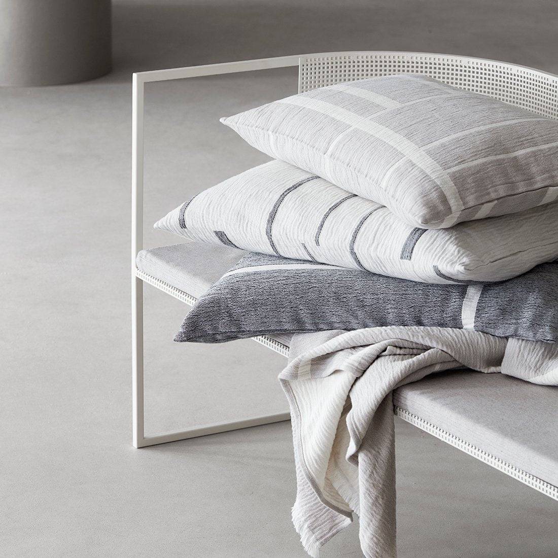 Bauhaus lounge bench | Kristina Dam | Skandium London