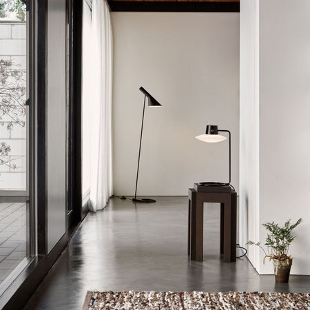 Louis Poulsen - AJ Oxford Table Lamp - Skandium London