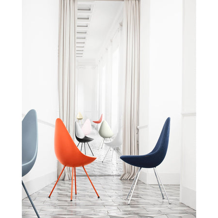 Fritz Hansen - Drop chair with full upholstery - Skandium London