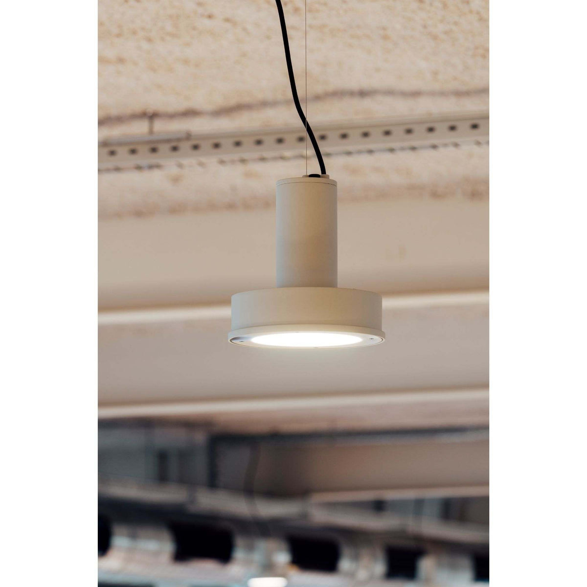 Arne S Domus Pendant Lamp | Santa & Cole | Skandium London