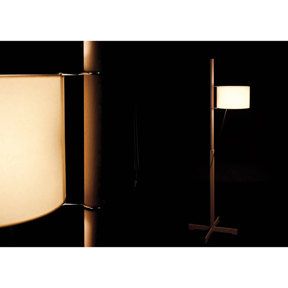 TMM floor lamp | Santa & Cole | Skandium London