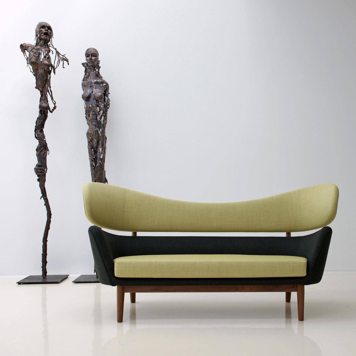 Baker sofa | House of Finn Juhl | Skandium London