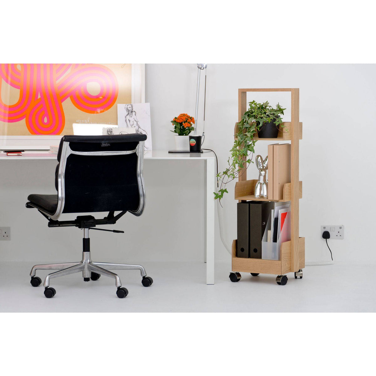 Wireworks - Mini Bookie Roller Shelf - Oak - Skandium London