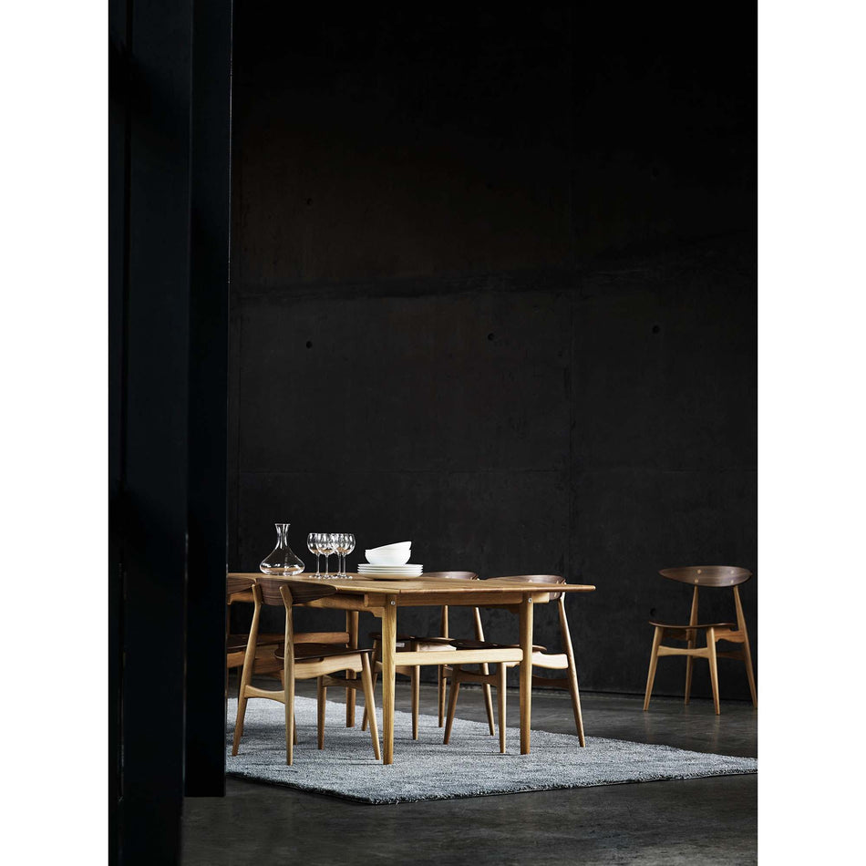 Carl Hansen - CH33 chair - Skandium London
