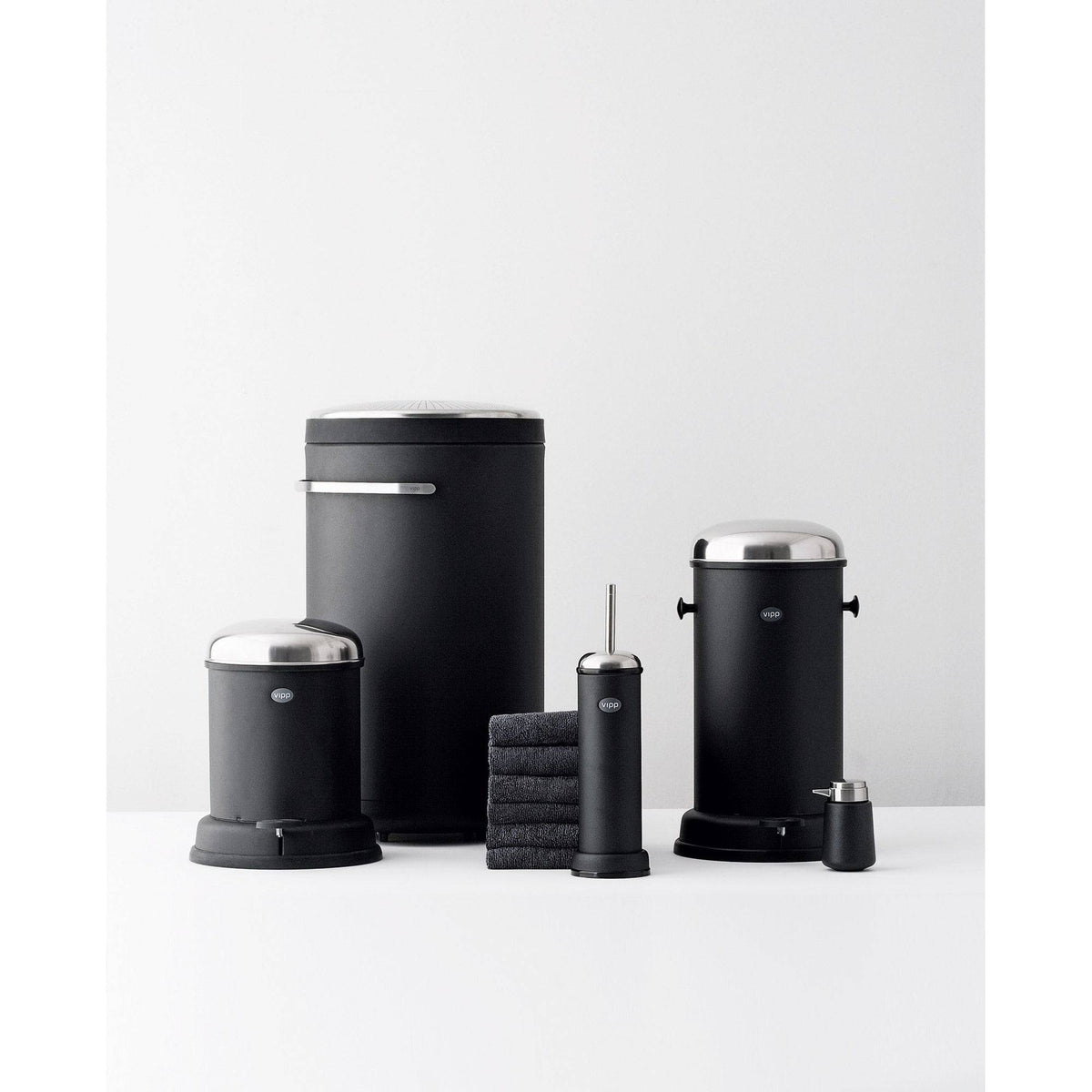 Vipp - VIPP441 - Laundry Basket - Skandium London