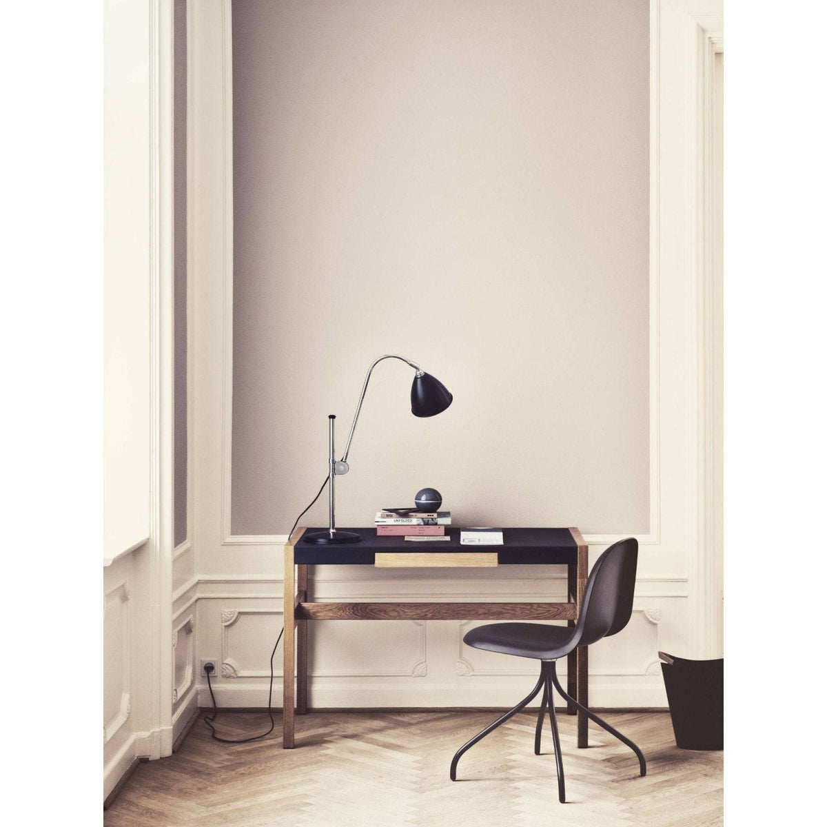 Gubi - BL1 Table Lamp - Ø16 - Skandium London